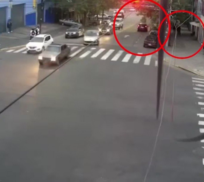 VIDEO: así fue el ataque al automovilista que murió y atropelló a una mujer en Parque Chacabuco